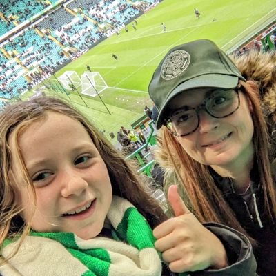 Mum to 2 beautiful girls ❤️ Blue belt in jiu jitsu 💙 Used to snowboard now just run🏃🏻♀️ and football ⚽