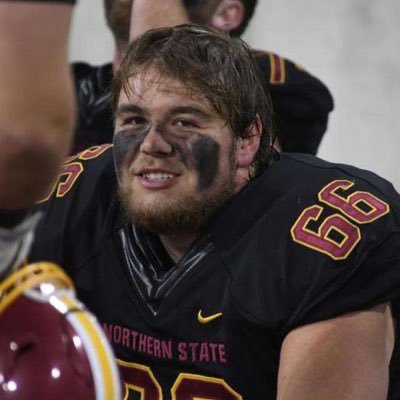 6'7”285  Tackle/Guard SD Northern State University