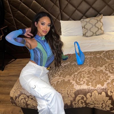 bethriona's profile picture. 🤍🤎🖤