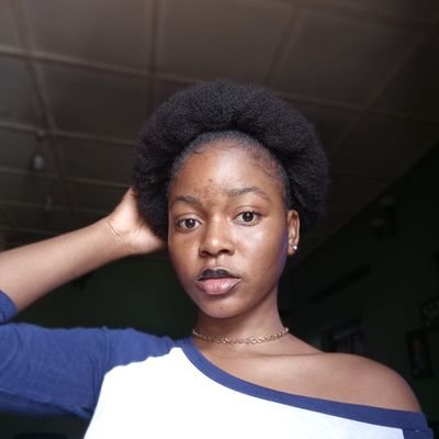 Favour_Am3lia's profile picture. PRETTY GEMINI ♊💙||JEWELRY LOVER/VENDOR