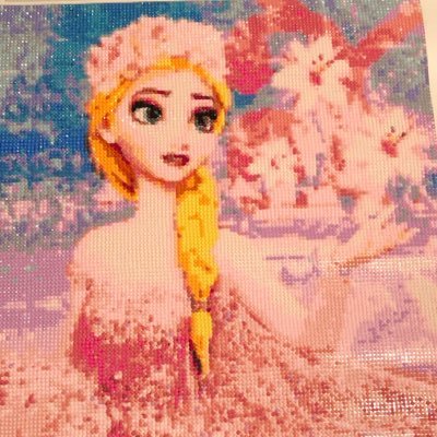 まだまだ初心者ですがダイアモンドアートにめっちゃハマってます✨無言フォロー失礼致しますm(_ _)mお気軽にフォローください♪ダイアモンドアート専用垢です✨