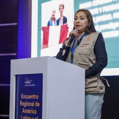 Líder social con identidad, feminista, activista y ambientalista.