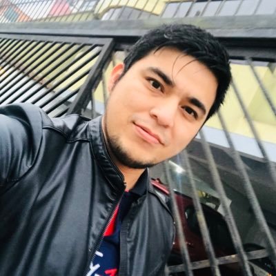 Periodista de Política en @larepublica_pe. Música, costumbres y amante de la lectura. ✉️carlos.villacorta@glr.pe
