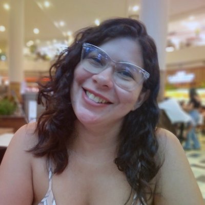 ale_ribeiroo's profile picture. Vivendo um dia de cada vez...