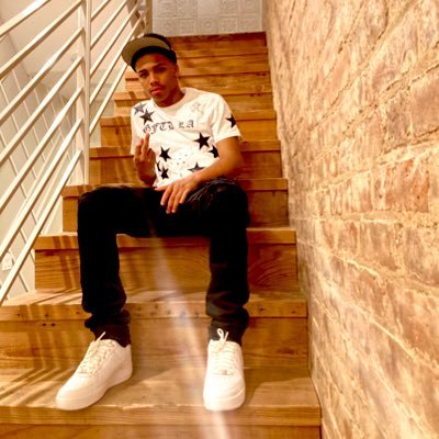 KjFlexo83's profile picture. 