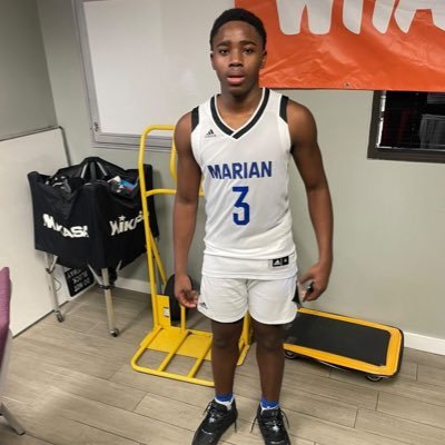 🔸pg 🔸 Marian high school  team 🔸benx baller🔸2025 🔸malikwhitfield13@gmail.com 🔸5’11