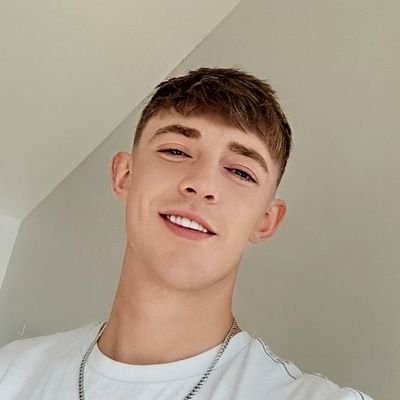 alo_twink Profile Picture