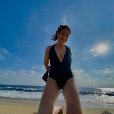 its_hebe's profile picture. 25 🧡