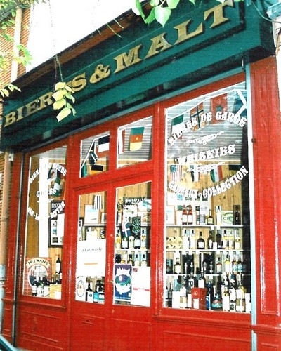 Bières & Malts est une boutique qui propose 150 whisky et 60 bières