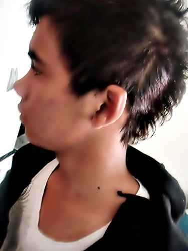 SEGUEE AII!   Não mordo não u.u 

Rawwwwr! *.*