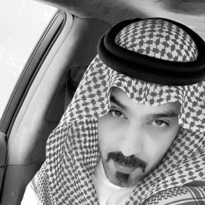 بكالوريوس جامعة الملك سعود -أعشق النور أحارب الظُلم