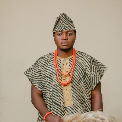 WaleyThomas's profile picture. IG @tomandfit