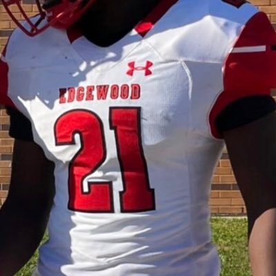 C/O 24’ | 5’9, 202 | RB | Edgewood HS |e-mail Saint.thomas1@iCloud.com