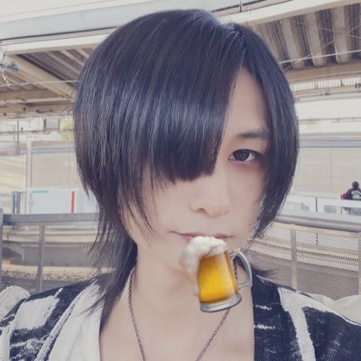 ryo_scd's profile picture. ファッションとかアイドルさん好きです。マーキュロさん/アカツキさん/CIVARIZE/REFLEM/AIVER/CuLLt/Deal Design