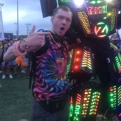 jeffking179's profile picture. I have hearing damage