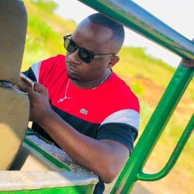 Simple and humble..Young Entrepreneur with a positive mind #Liverpool FC fanatic