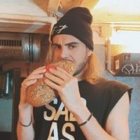alex❤️ (@cassies_crack) 's Twitter Profile