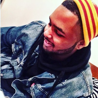 Teddy_Tweetss's profile picture. 