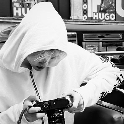 Kennosha_112's profile picture. มีใจก็ทักมาเป็นแฟนได้นะครับ
  (n.)