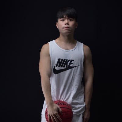 未滿18歲禁止追蹤🔞 訂閱OF/FO看更多解鎖影片 了解生活追我IG:bolin_lie 。不分偏1(0.9😂) 洨男孩保健食品現貨團購、有關我的事都在這訂閱👇