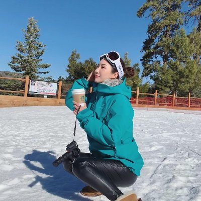 nnyechine's profile picture. Doing the right thing is more important than doing the thing right