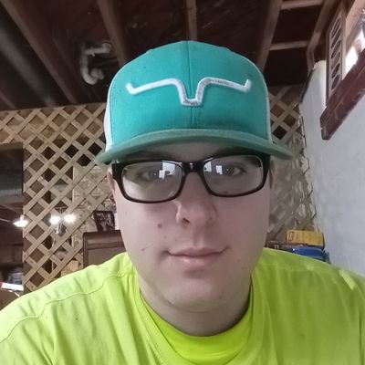 Christi08391386's profile picture. I'm a welder