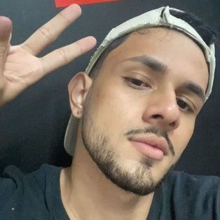 tipstyle31's profile picture. O silêncio glorifica os fortes e ensurdece os fracos