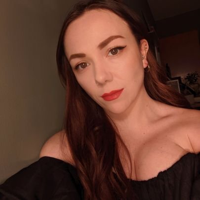 leannesturrock's profile picture. I'm all about travel, dogs, and doin' karaoke til the AM. I also love to write!

Learning Japanese at @llo_rianchan 🇯🇵