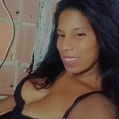 sou thiciane sou morena e amo os animais gosto de fazer novas amizades 😘😎😍