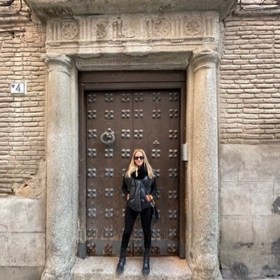 alpez08's profile picture. 