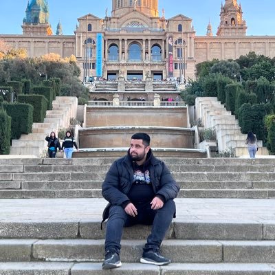 AWaliat's profile picture. windup merchant