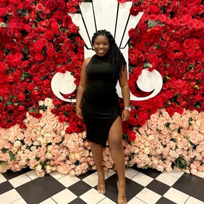AngelanicoleF's profile picture. 🧠 Mental Health Advocate 👑Founder of #SistersinPublicHealth 📚Author of #AKidsBookAbout Suicide 💗💚AKA 💗💚