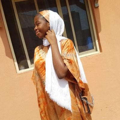 Kwasuite😍♥️April Queenie 🌺✨ Foodie🤪 Biochemist 🧬🧪
Trust Allah, Have Sabr and make Dua (s)✨