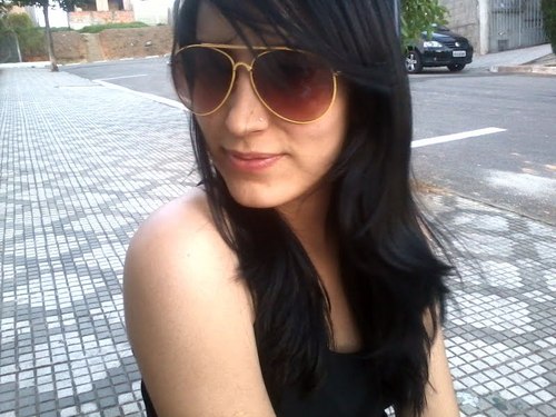 prazer , Ana Ferraz ;p, tenho 19 anos haha' moro em Caçapava- sp *-*