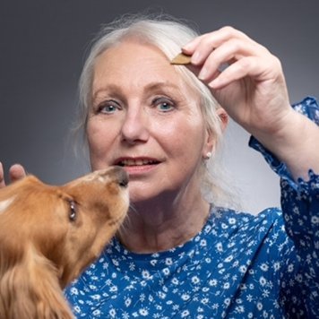 Cathoderaystar's profile picture. Mother. Actress. Illustrator.