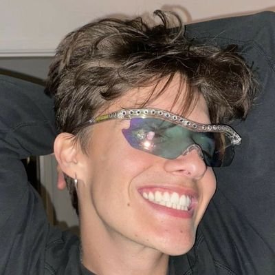 starurrear's profile picture. 𝗻𝗼𝗮𝗵 𝘂𝗿𝗿𝗲𝗮#