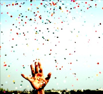 ImTheSkyHunter's profile picture. Stepping across the fields of storytelling, technology, social science and design thinking for progress.