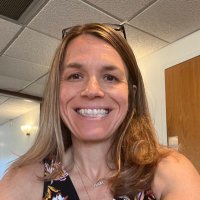 Erin Huwalt (@ehuwalt) Twitter profile photo