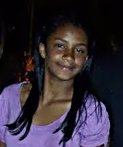 -  Mesmo assim eu continuo a imaginar Eu e você pra mim parece combinar Eu sou a letra e você a melodia Com você cantaria todo dia ♪
