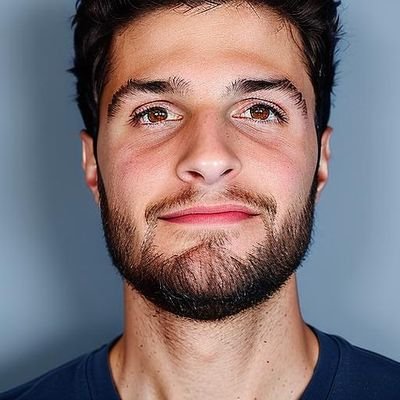 edoardoaba's profile picture. ~ If it’s windy, I'm kitesurfing