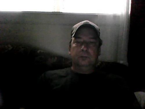 garythmas73fe's profile picture. 