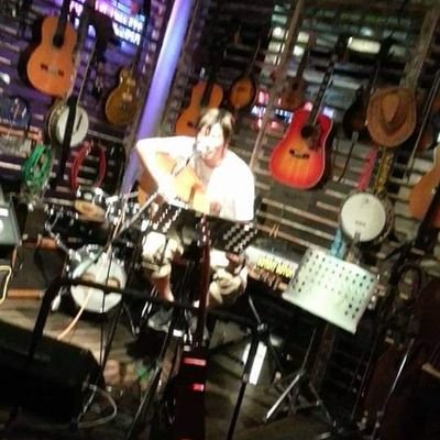 alys_a_hangover's profile picture. ドラム、ギター、作曲、好きで色々とやってます☆
新元号も無事発表されたわけだし、何かしら新しい事をやりたいなぁ…あっ　そうだ💡Twitterやろう!!的なノリで始めました…今更だけども自由人なりに色々書いていこうと　笑
知ってる人も知らない人もど～ぞよろしくお願いします～☆