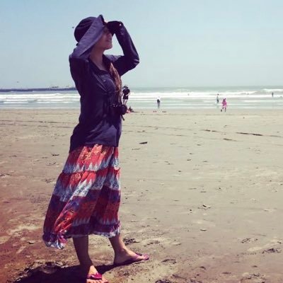 Yuko_Beach's profile picture. 美大→映像制作会社→六本木ヒルズITベンチャー→米コンサル会社を経て、現在はカナダ🇨🇦で3人（中高大）の子育てをしながらのんびり写真、散歩、筋トレ、野生動物と戦う日々のW🇦🇹FH☕️。ノースバンクーバーから有象無象の呟き。全くキラキラしてない。旬の食べ物を逃さないことだけにほぼ全ての労力を使って生きている。
