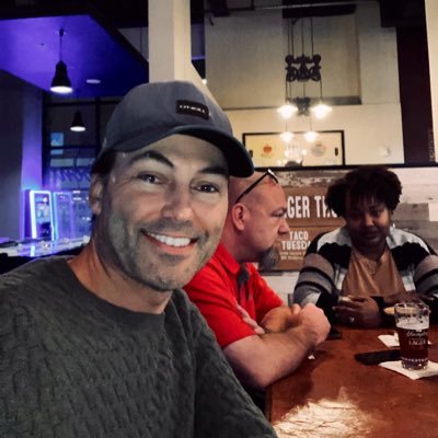 BPassionate2Liv's profile picture. Stimulated by the artistic expression of nature and of the incredible talents of 18th and 19th Century authors and artists. Live laugh love passionately