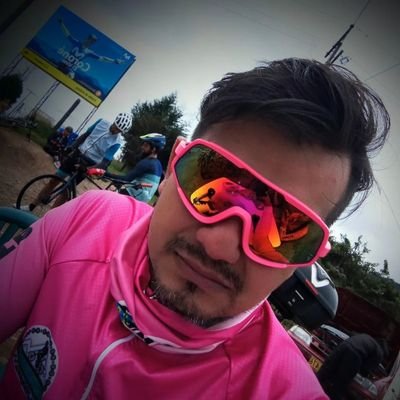 EFValencia007's profile picture. Ingeniero de sistemas, emprendedor y aventurero!

Vamos a hablar un poco de emprendimiento, innovación, ciencia, tecnología, ciclismo y algo de política...