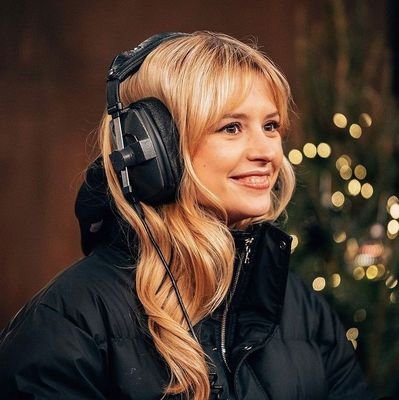 shiningndark's profile picture. since 2002  ela/dela/-a