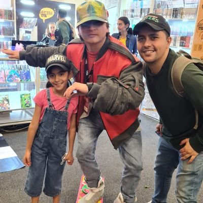 difezam's profile picture. 