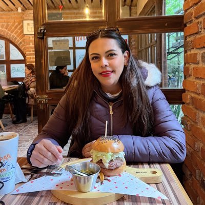 gala03_mx's profile picture. Nacida un frío lunes de enero, oriunda de la Ciudad de México. nunca pienso lo que digo pero siempre digo lo que pienso.