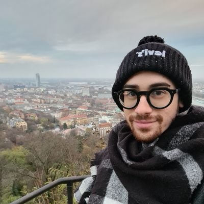 • Dormire è il mio hobby preferito 😴 • Eterno sognatore e viaggiatore ✨️🧳