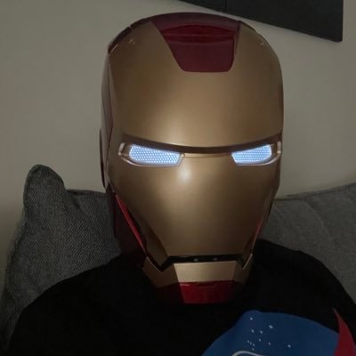 Ahmad_Khiyami's profile picture. Your Friendly Neighborhood Urologist | PGY-5 Urology Resident | Graduated from @MedicalUQU | #UQUMED34 | وقُل ربي زِدني علماً